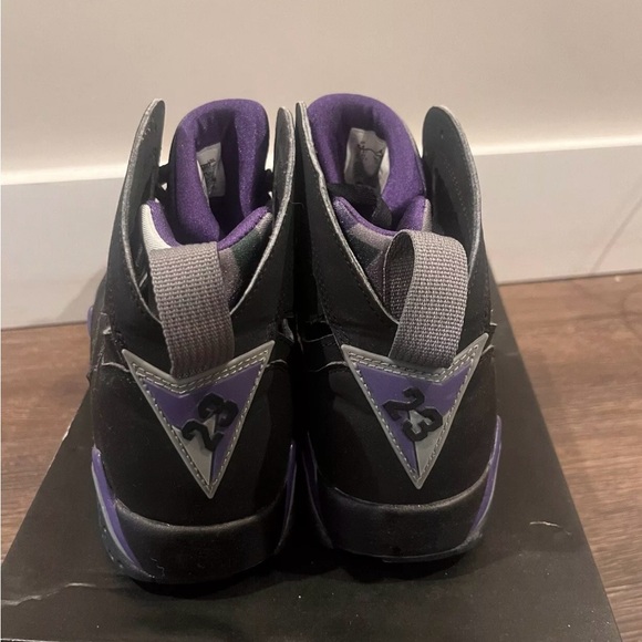 Jordans - Picture 5 of 6